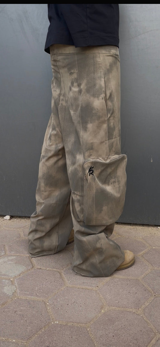 Dirty cargo pants (beige)