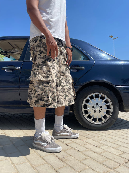 CARGO SHORT-DIGI CAMO (BEIGE)