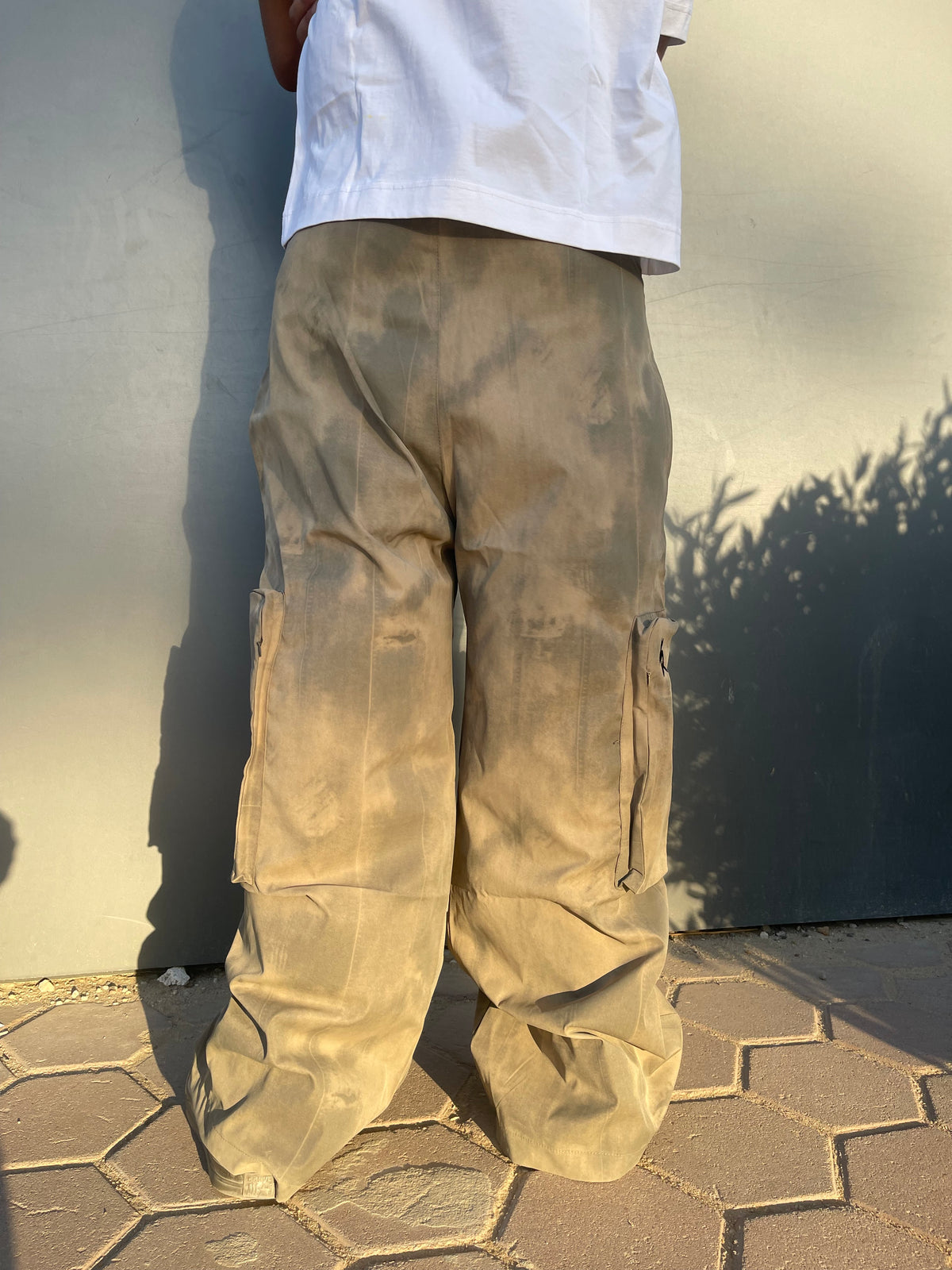 Dirty cargo pants (beige)