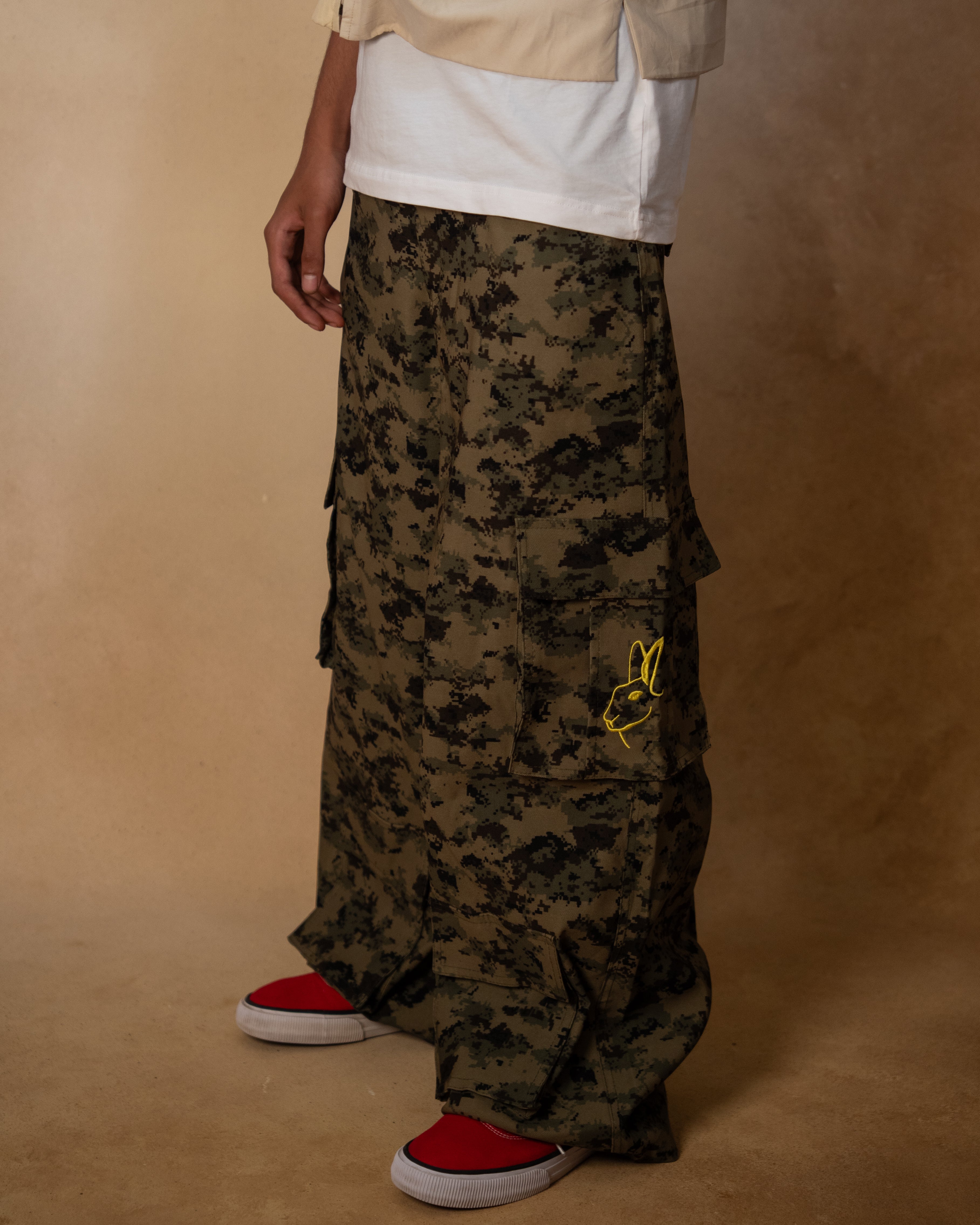 CARGO PANTS-DIGI CAMO – RABBITCLOTH