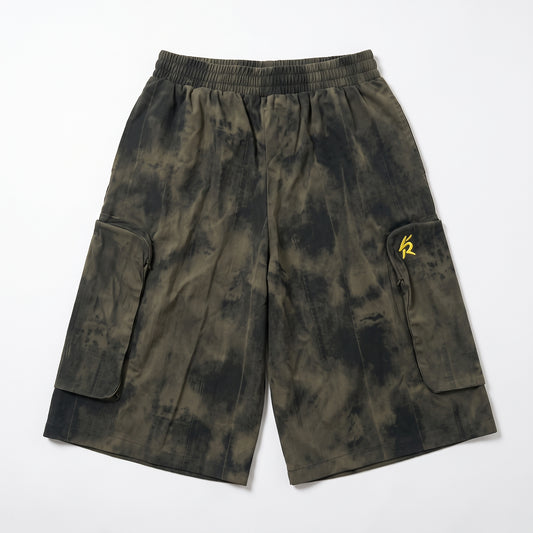 Dirty cargo short