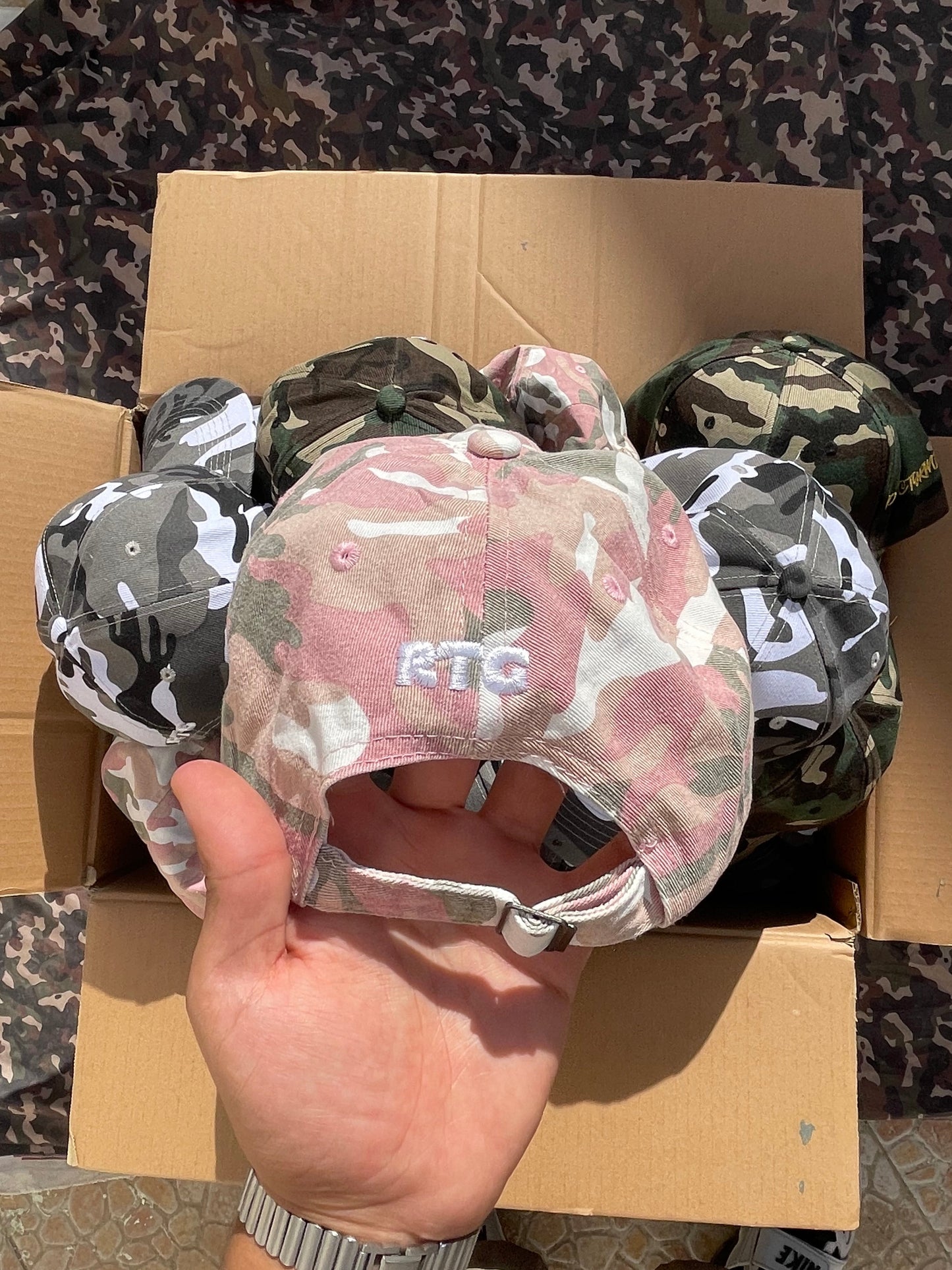 Rabbit camo cap