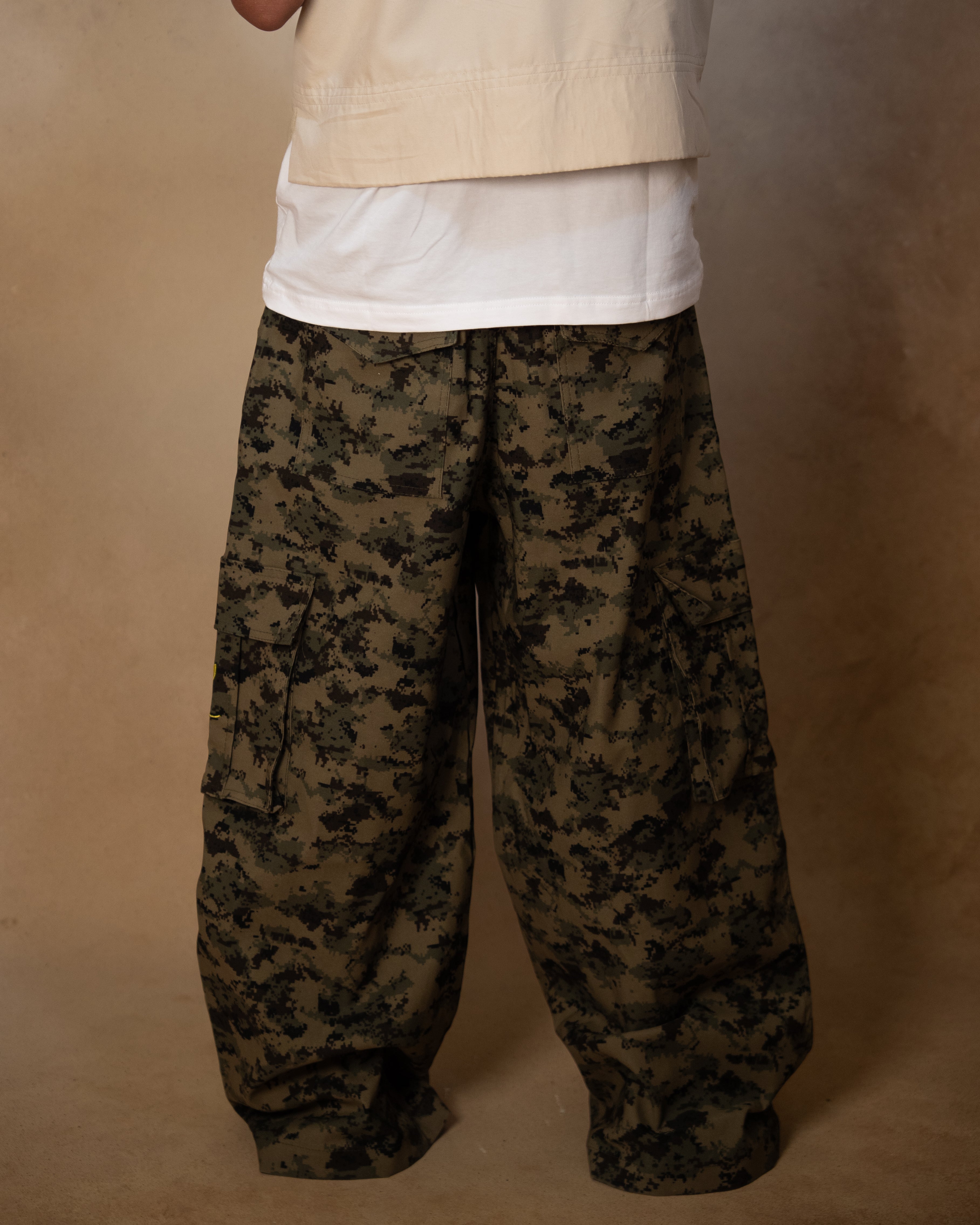 CARGO PANTS-DIGI CAMO – RABBITCLOTH