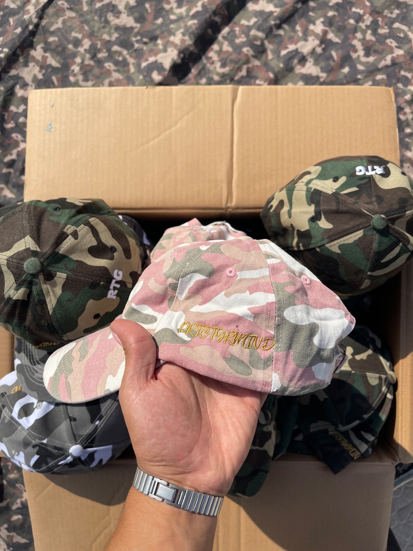 Rabbit camo cap