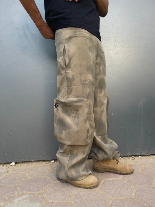 Dirty cargo pants (beige)