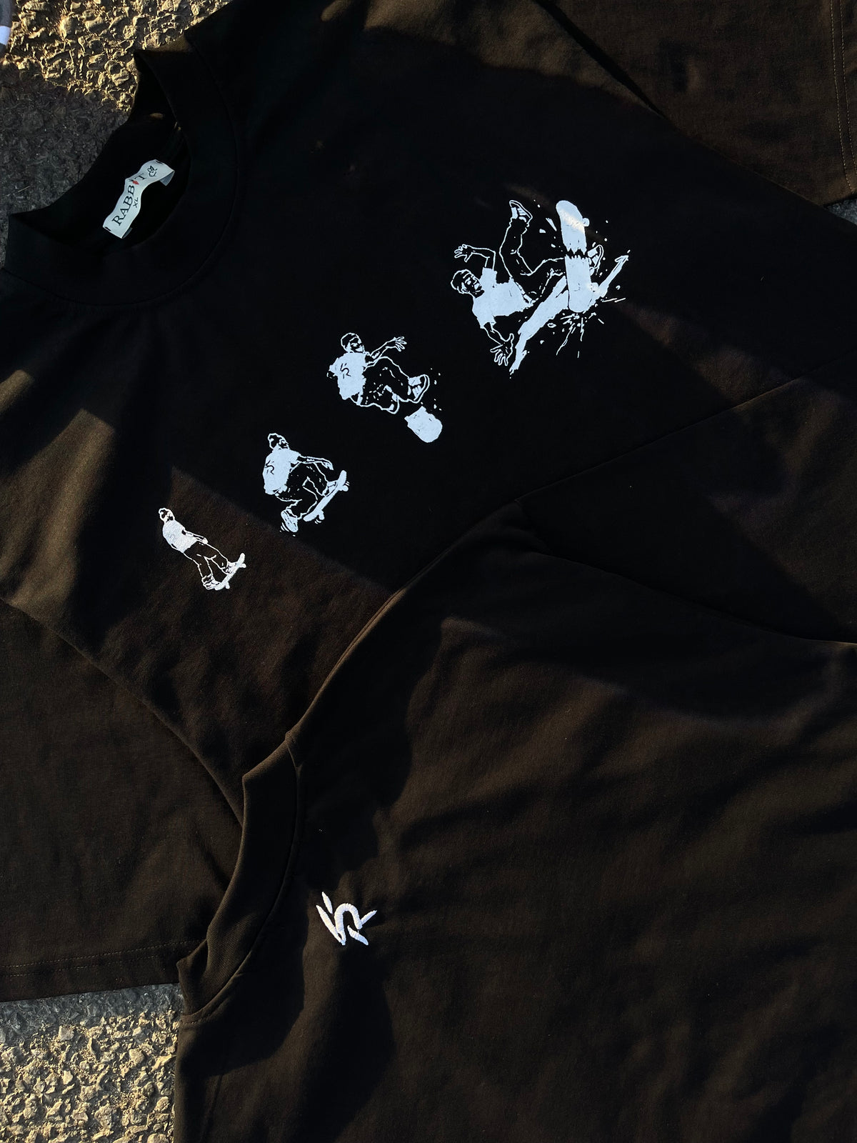Rabbit Black skate T-shirt