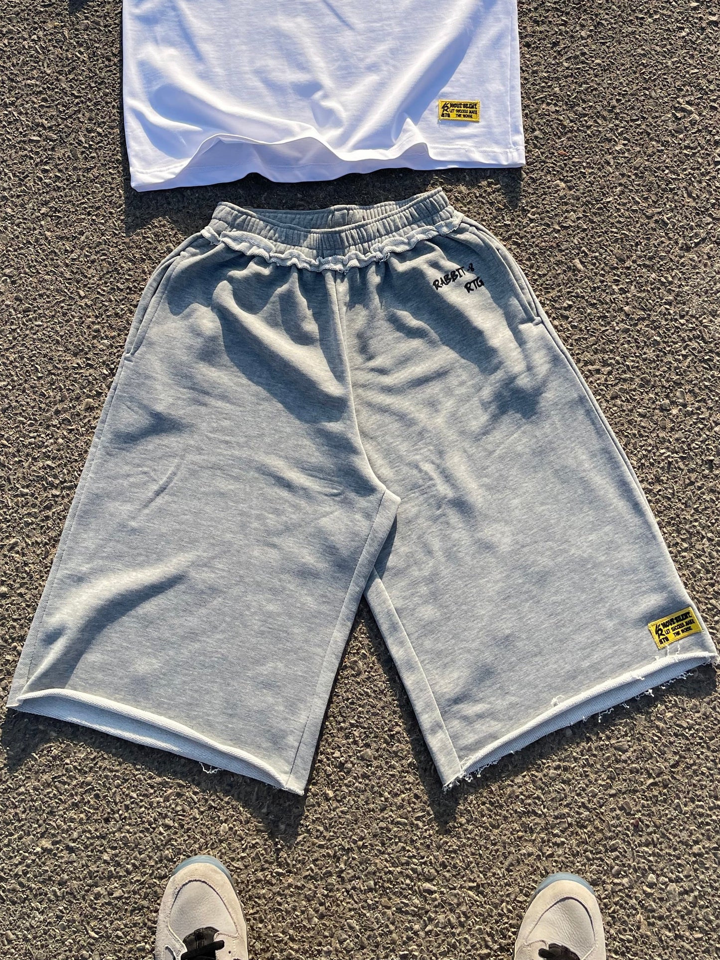 Rabbit grey short